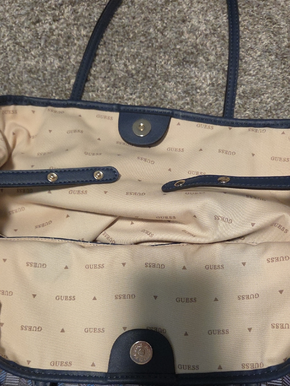 GUESS Navy Blue Checker Tote with Matching Pouch - Picture 4 of 6